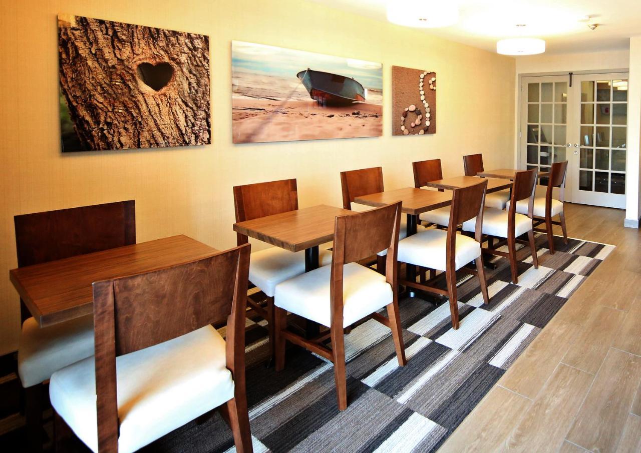 Waterfront Inn New Liskeard Экстерьер фото